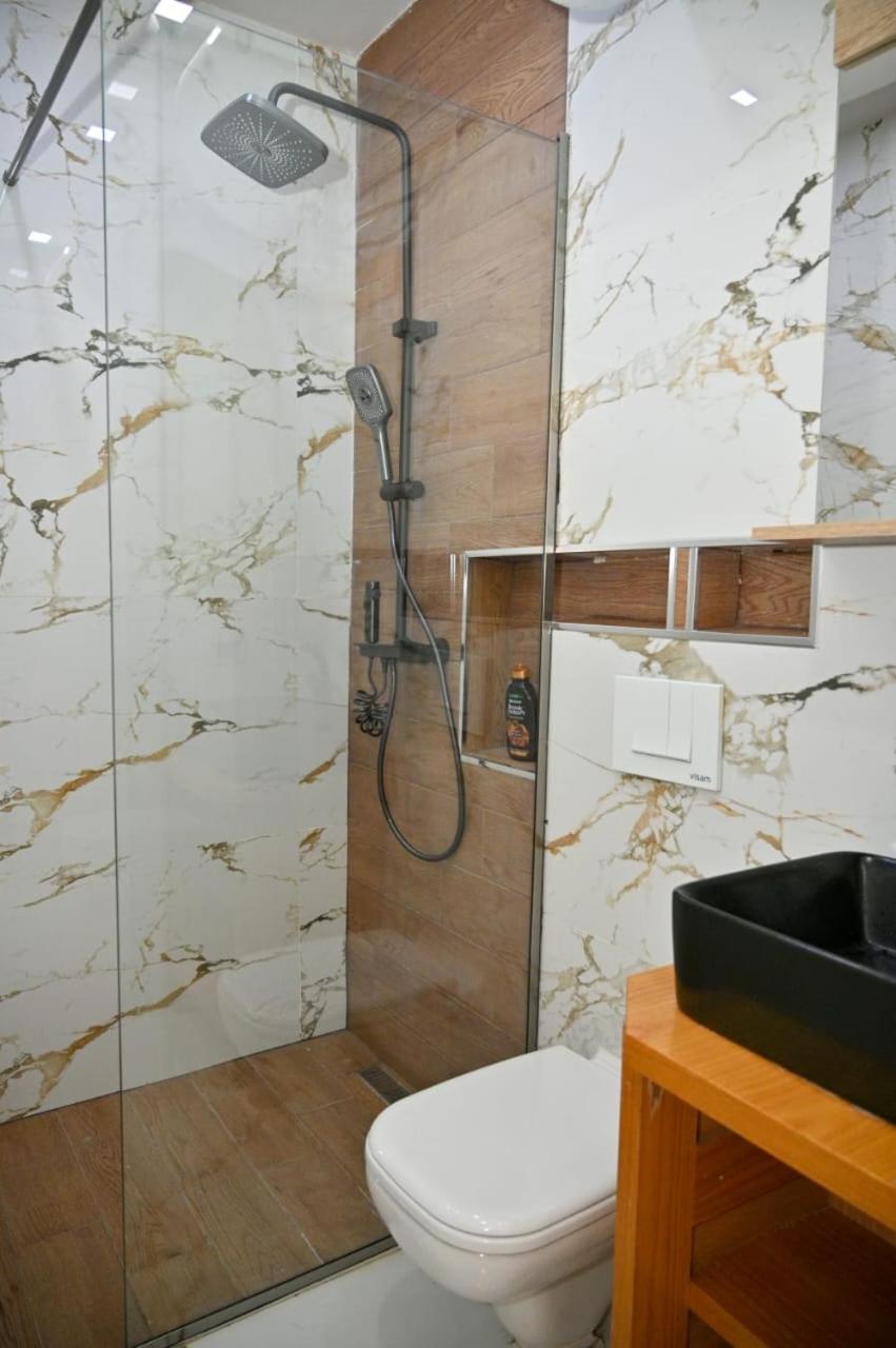 Andi Apartments Durres Ngoại thất bức ảnh